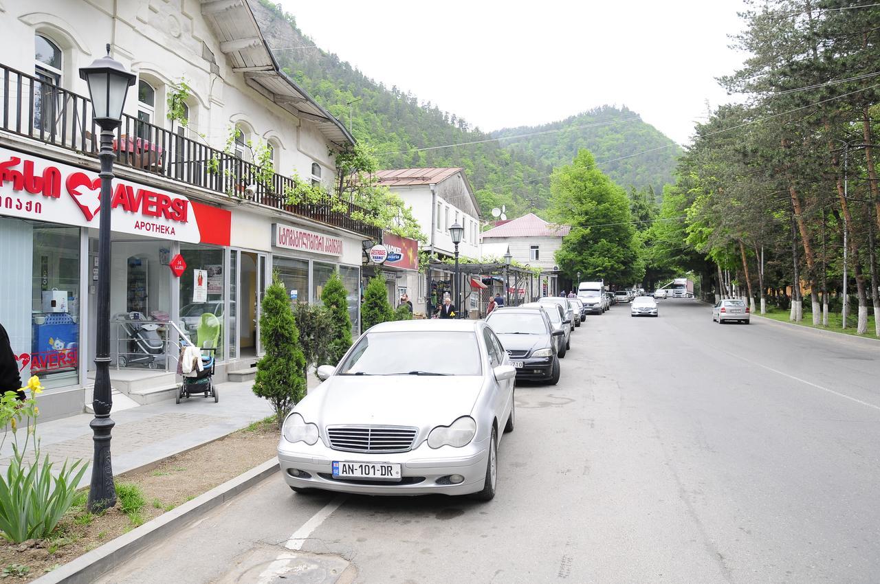 Hotel Riverside Borjomi Esterno foto